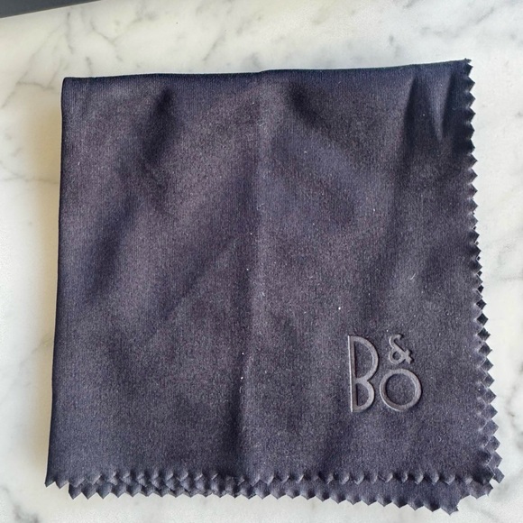 BANG & OLUFSEN Headphones Beoplay H95 - Picture 16 of 16